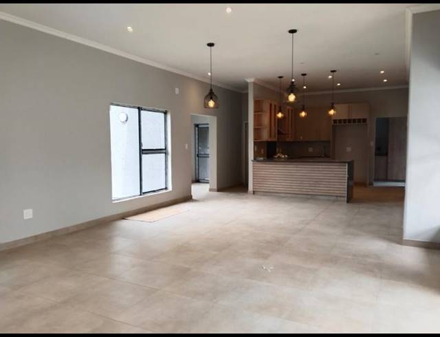 4 BEDROOM HOUSE FOR SALE IN THE ALOES LIFESTYLE ESTATE